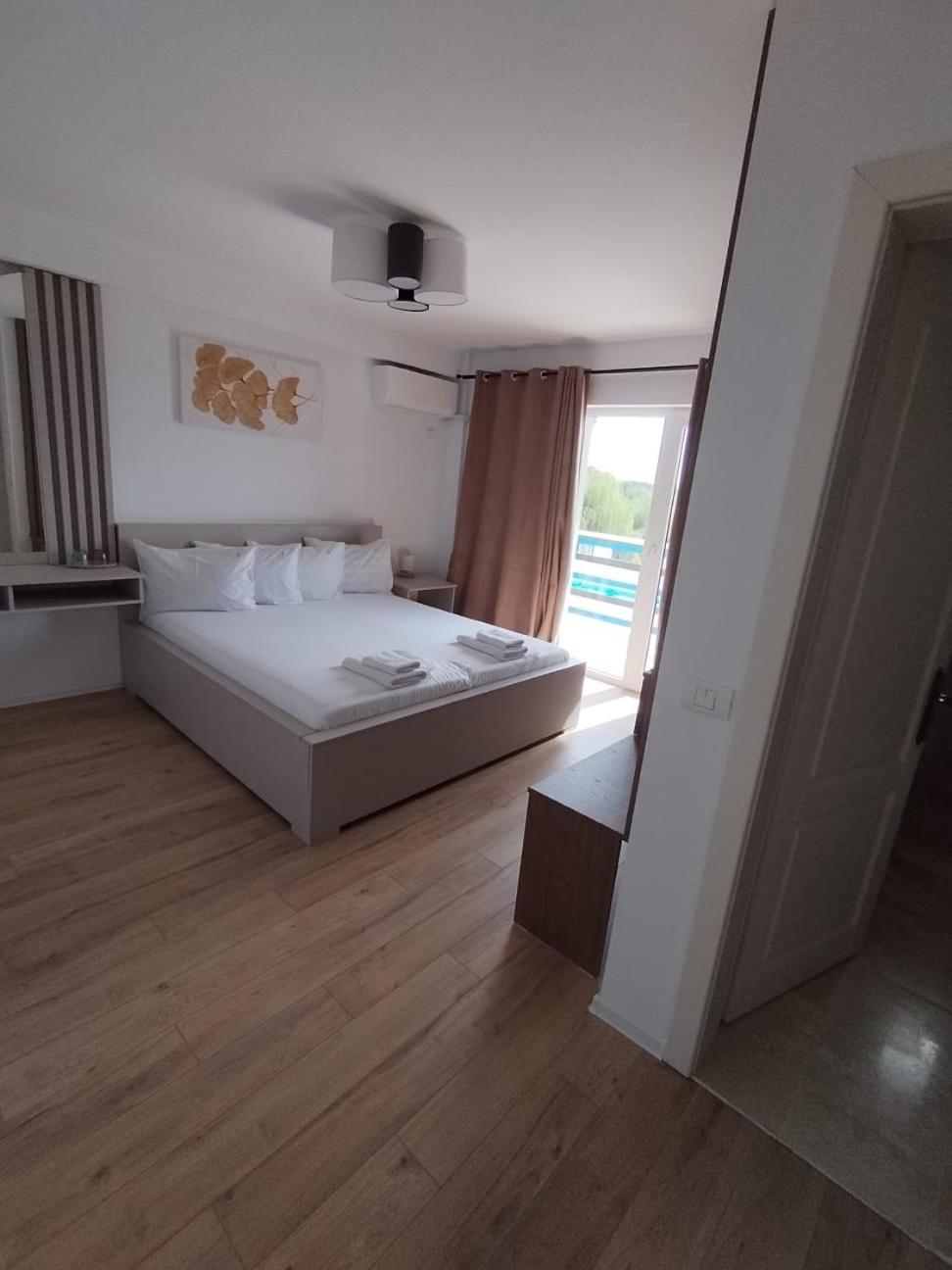 Pensiunea Prigoria Hotel Murighiol Bagian luar foto