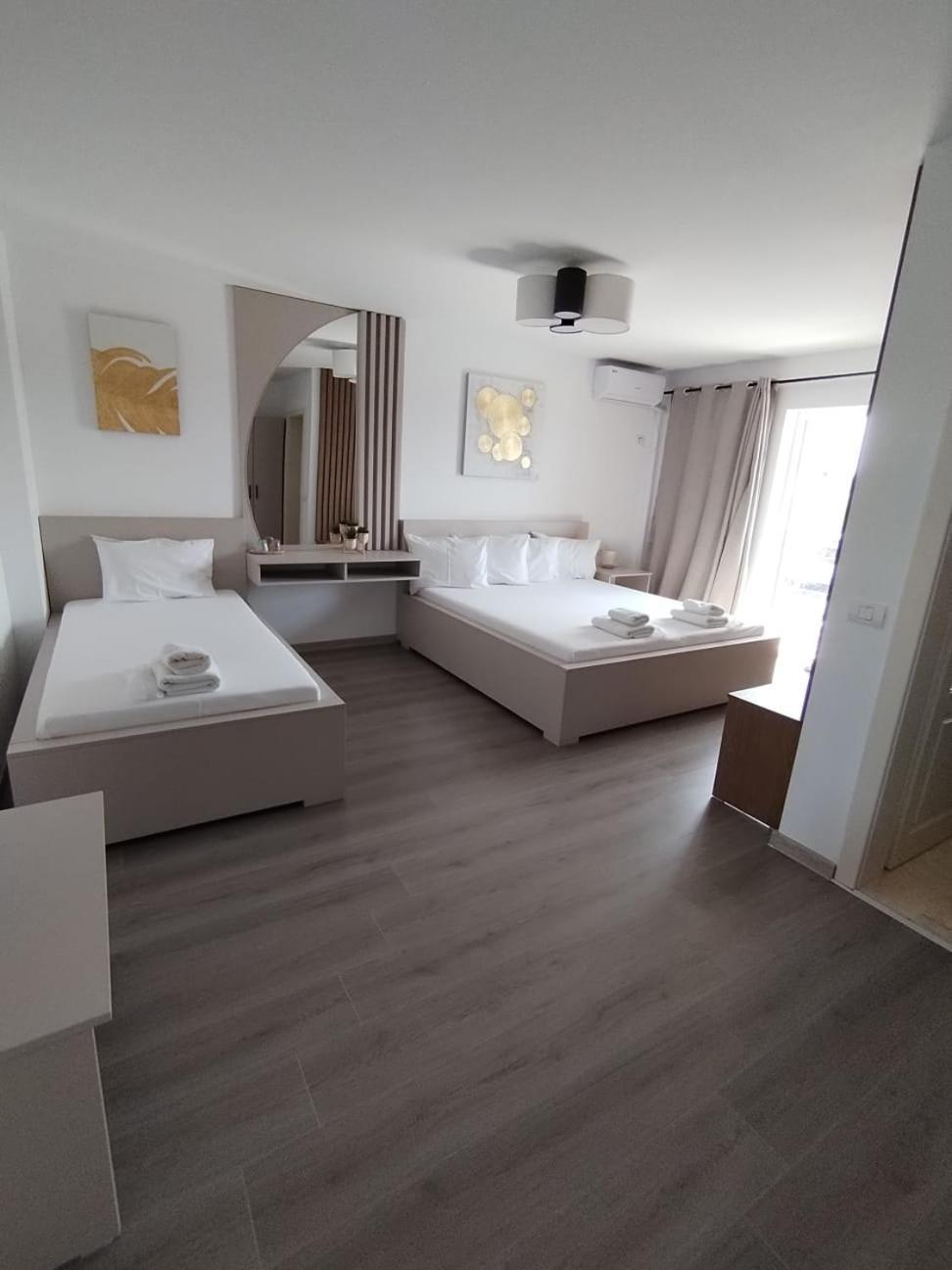 Pensiunea Prigoria Hotel Murighiol Bagian luar foto