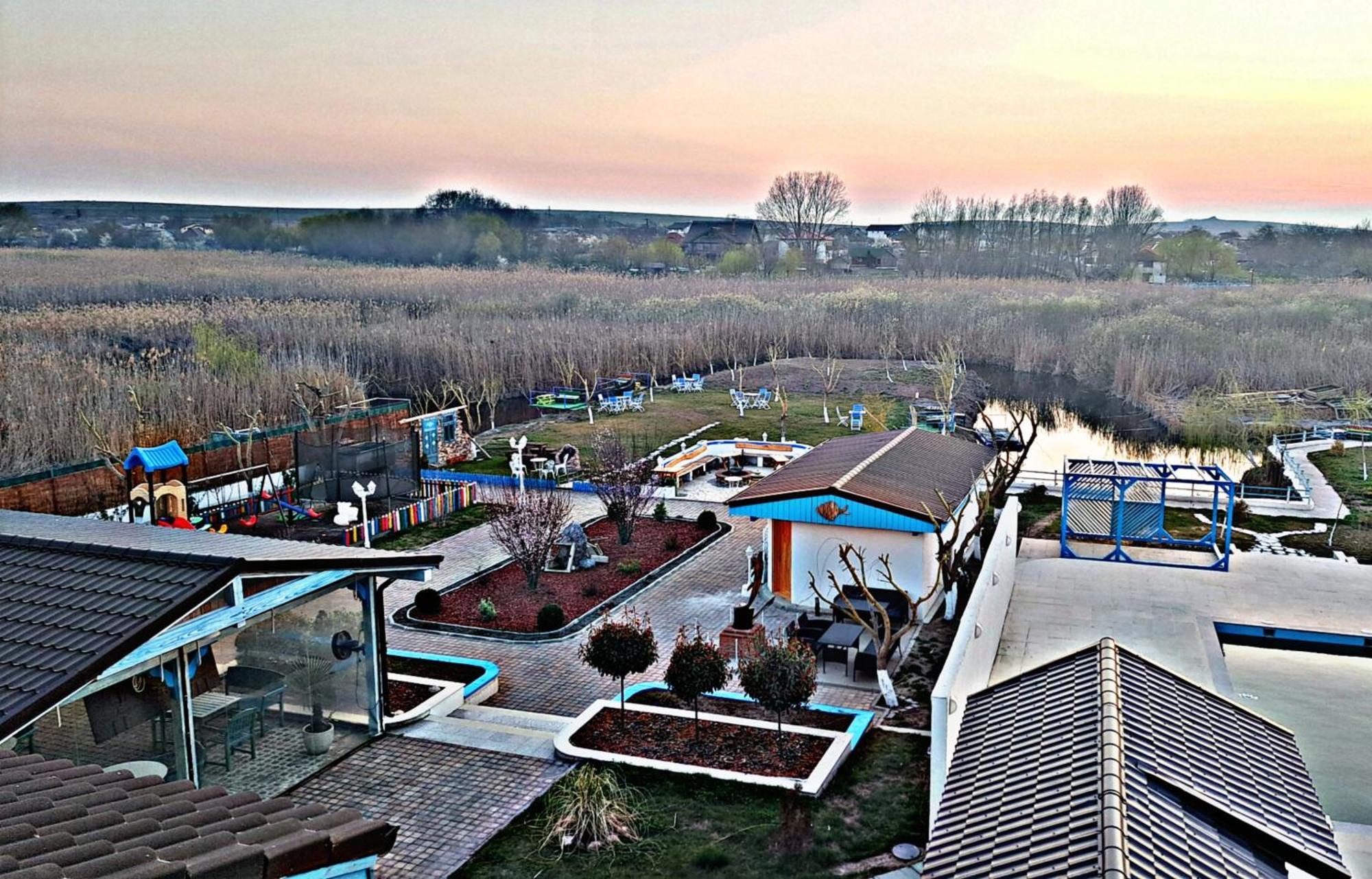 Pensiunea Prigoria Hotel Murighiol Bagian luar foto